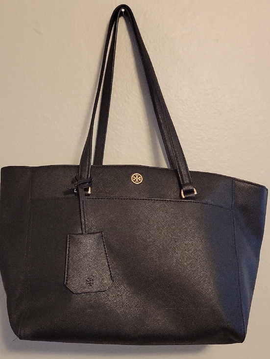 Tory Burch Handbags - Tory Burch Black Saffiano Leather Tote